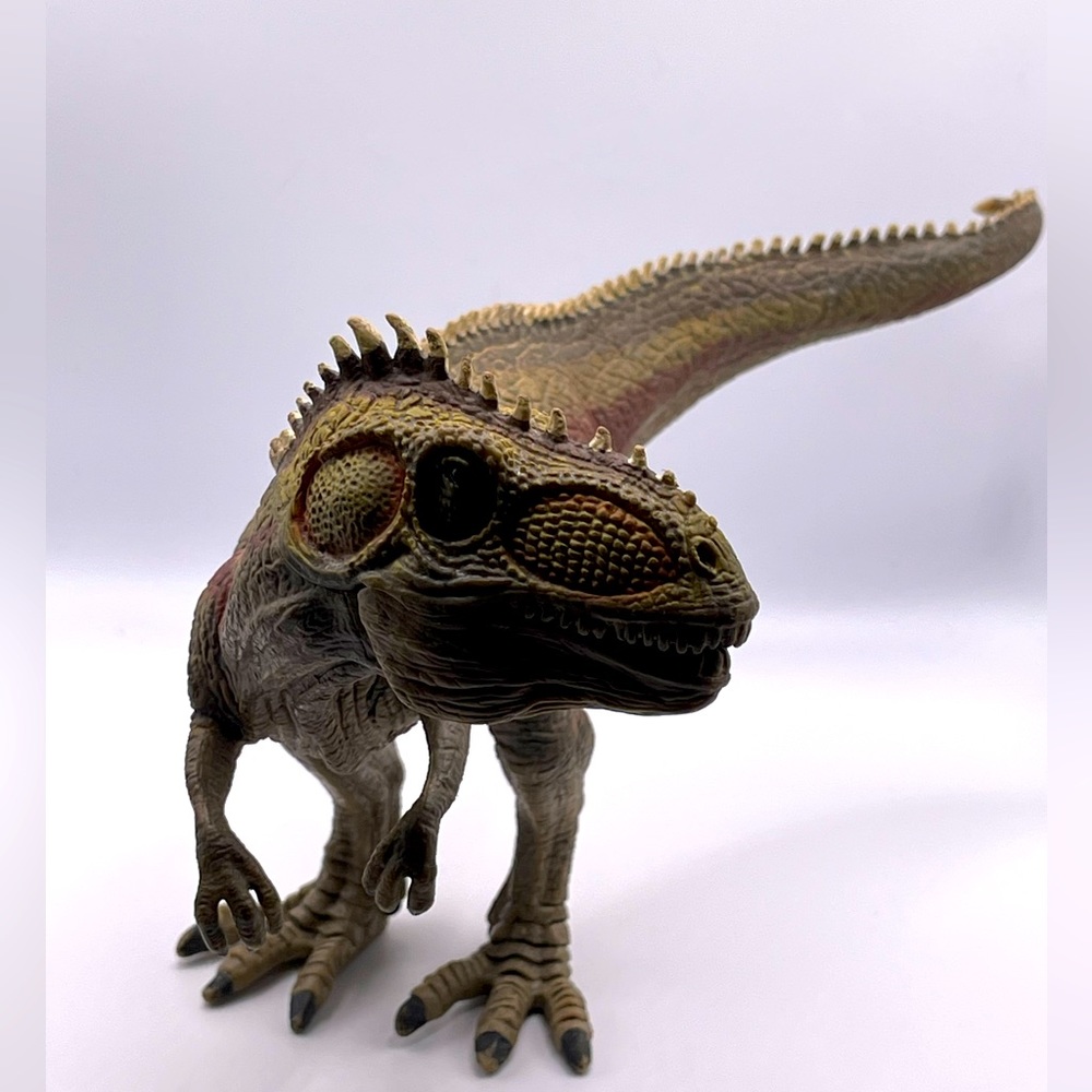 Schleich Giganotosaurus - Picture 5 of 7